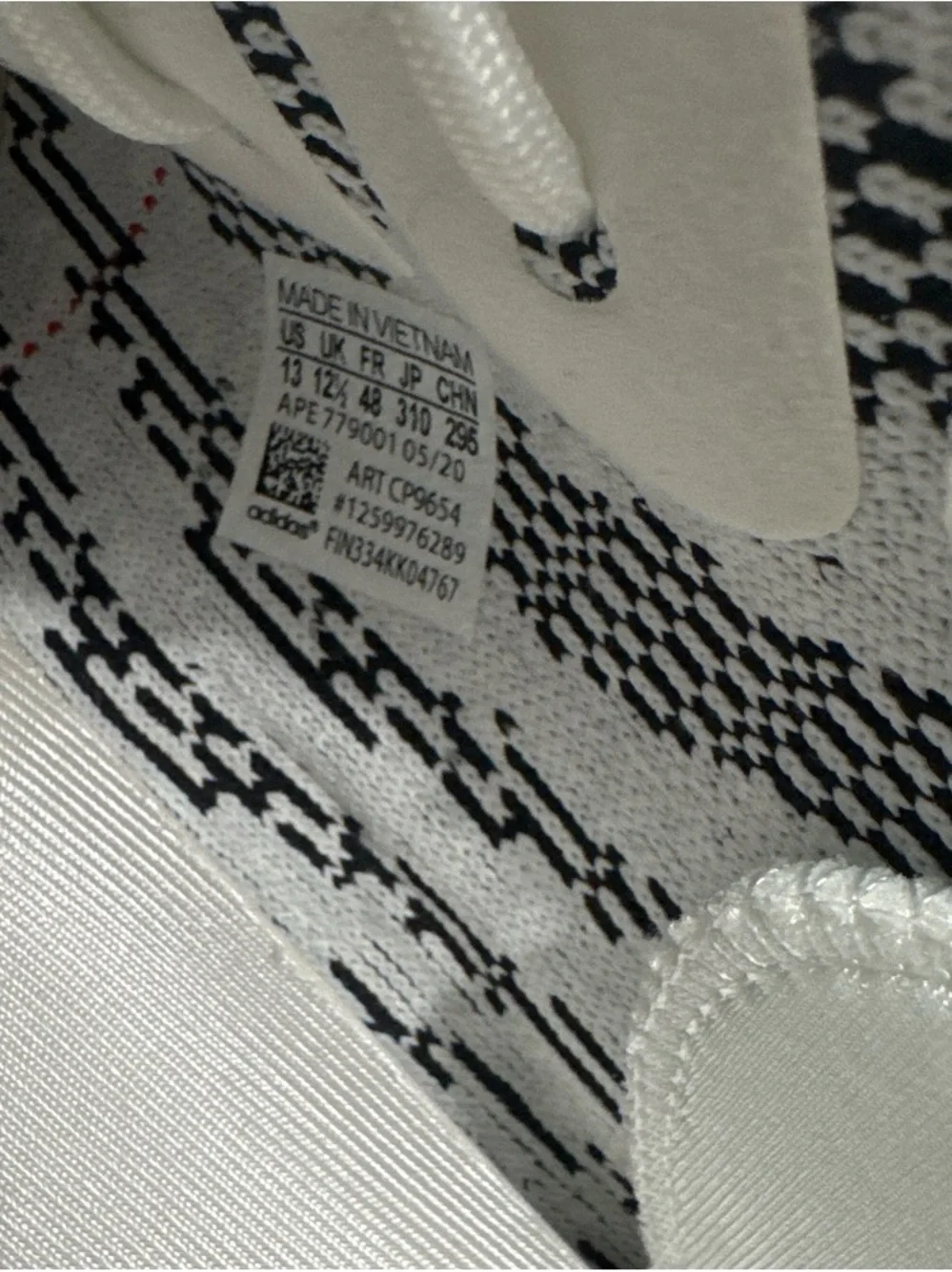 adidas mens yeezy